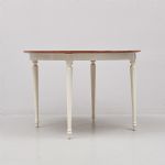 1233 2330 DINNER TABLE